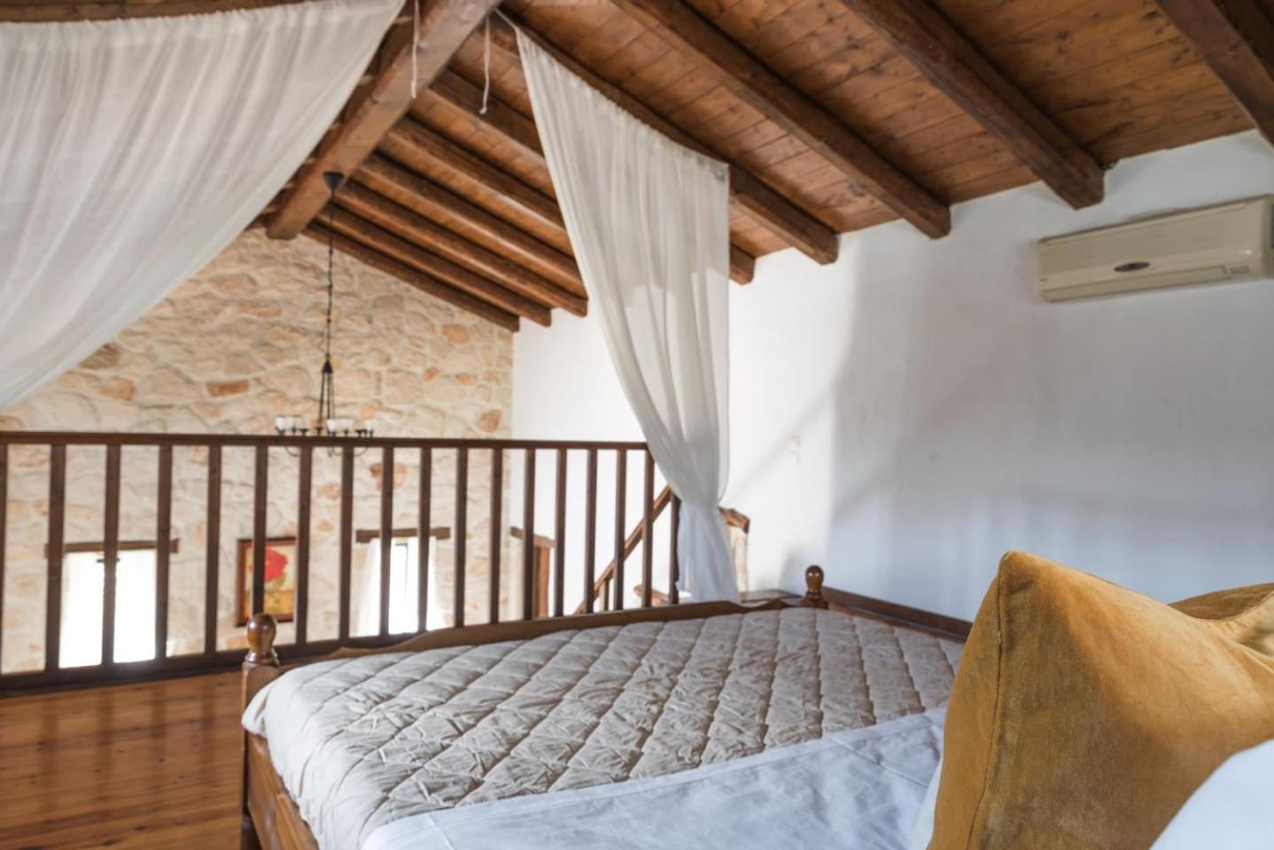 Villa Margarita Anafonitria Bagian luar foto