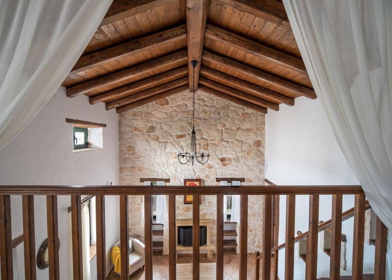 Villa Margarita Anafonitria Bagian luar foto